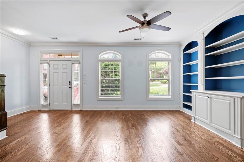 4989 Rosalie Road Alpharetta, GA 30022 - Photo 10 of 24