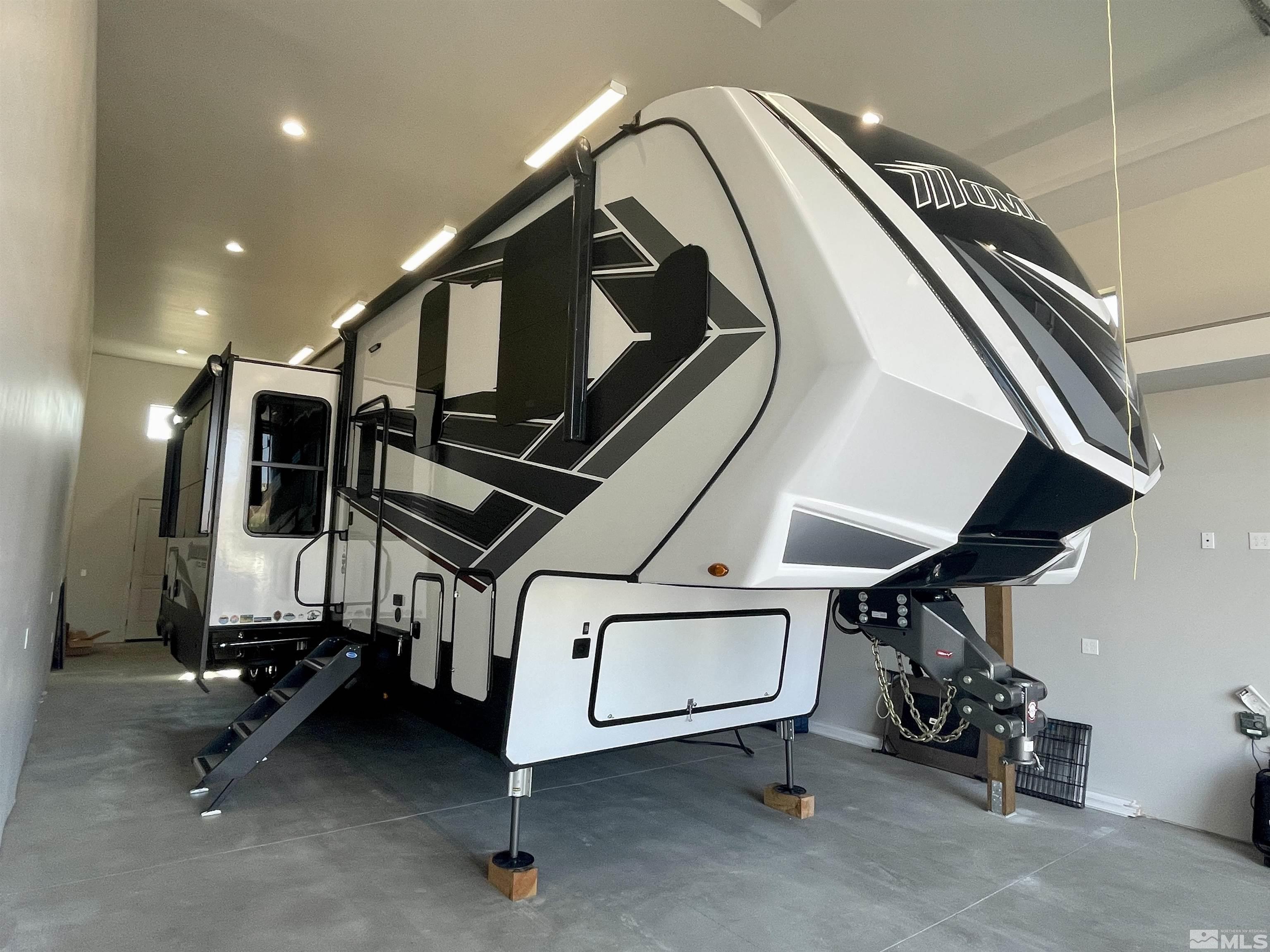 16890 Ridge Star Court Reno, NV 89521 - Photo 3 of 40 Photo 3