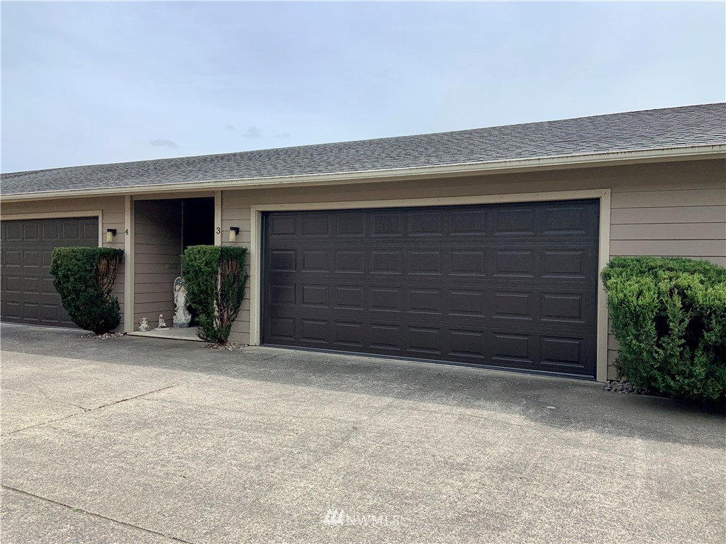 1310 River Road, Unit 3 Longview, WA 98632 - Photo 3 of 37 Gallery Image 3