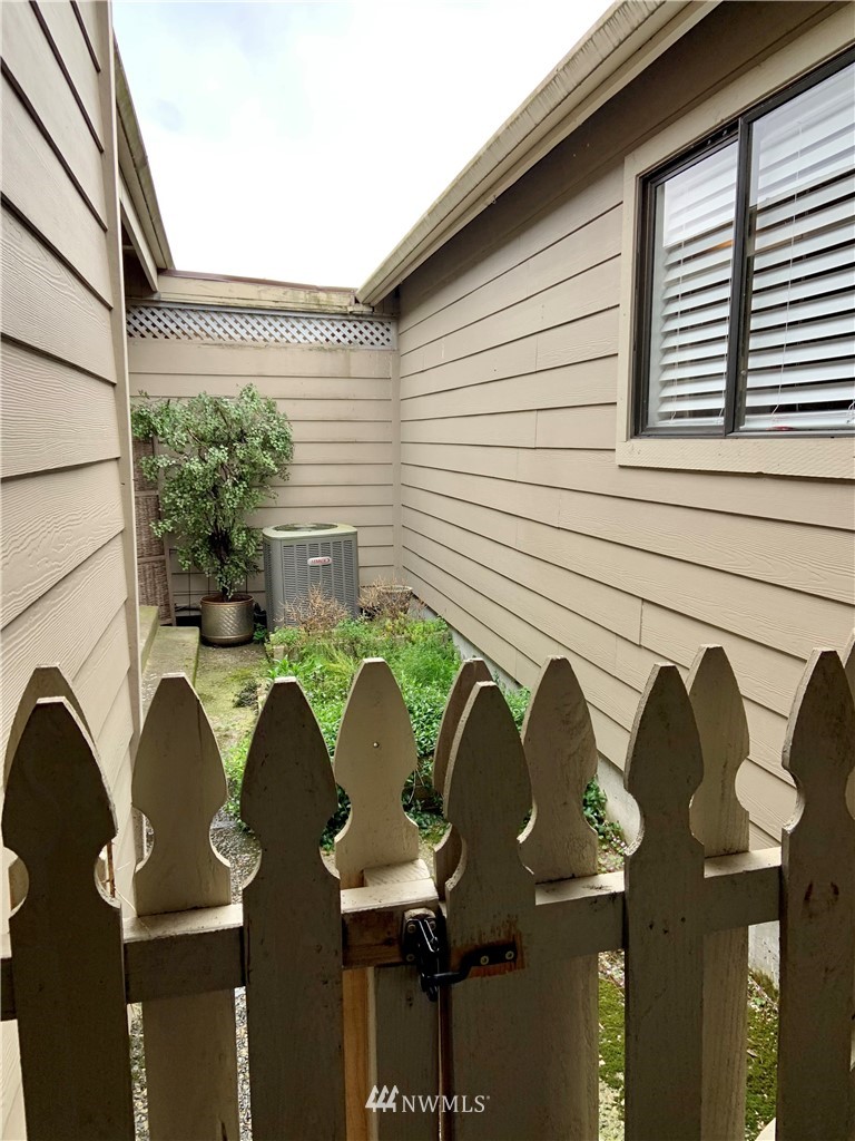1310 River Road, Unit 3 Longview, WA 98632 - Photo 25 of 37 Gallery Image 25