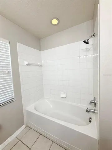 $2,200 | 31138 Harthorn Court, Wesley Chapel, FL 33543