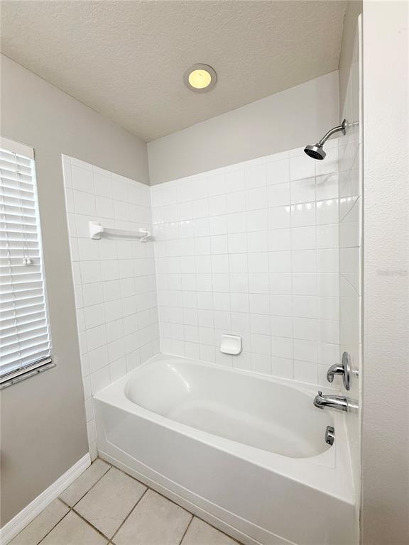 31138 Harthorn Court Wesley Chapel, FL 33543 - Photo 7 of 16