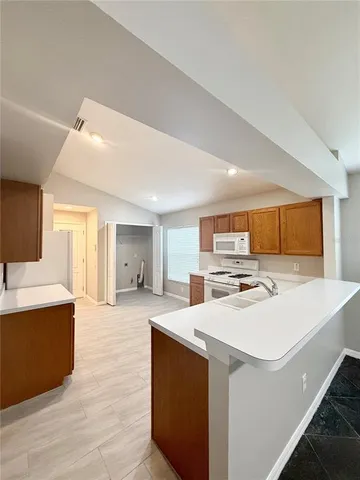 $2,200 | 31138 Harthorn Court, Wesley Chapel, FL 33543