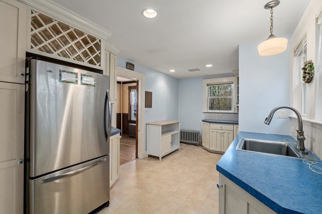 22 Woodside Road Medford, MA 02155 - Photo 14 of 28 Gallery Image 14