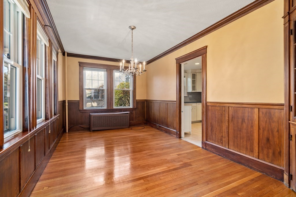 22 Woodside Road Medford, MA 02155 - Photo 6 of 28 Gallery Image 6