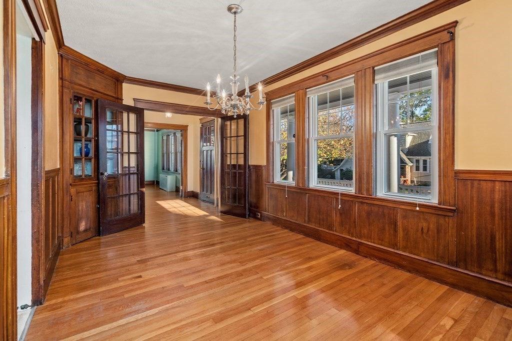 22 Woodside Road Medford, MA 02155 - Photo 7 of 28 Gallery Image 7