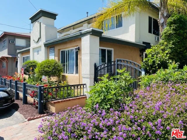 $2,990 | 12823 Kling Street, Unit 6, Studio City, CA 91604