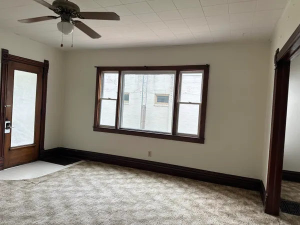 $114,900 | 408 North West Avenue, Freeport, IL 61032