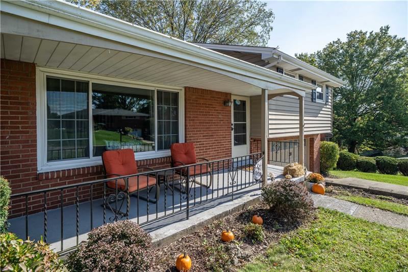 28 Rose Leaf Road Pittsburgh, PA 15220 - Photo 2 of 23 Gallery Image 2