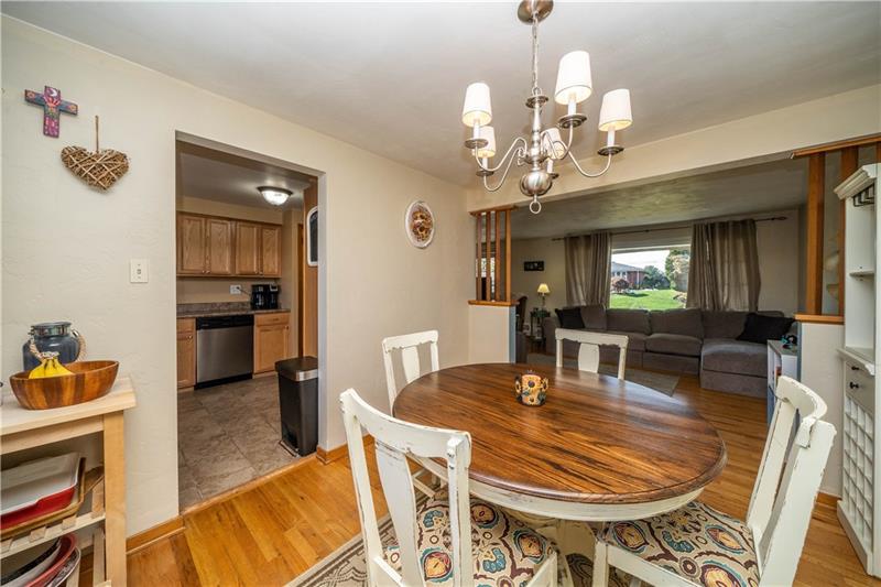28 Rose Leaf Road Pittsburgh, PA 15220 - Photo 13 of 23 Gallery Image 13
