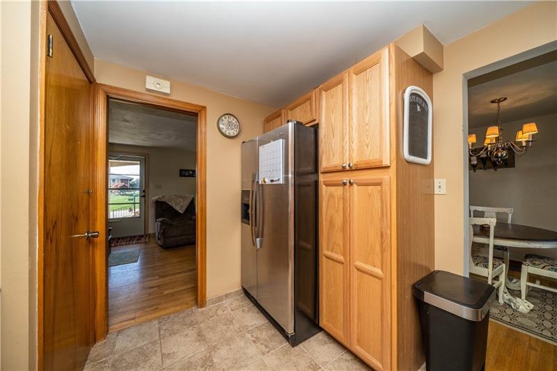 28 Rose Leaf Road Pittsburgh, PA 15220 - Photo 16 of 23 Gallery Image 16