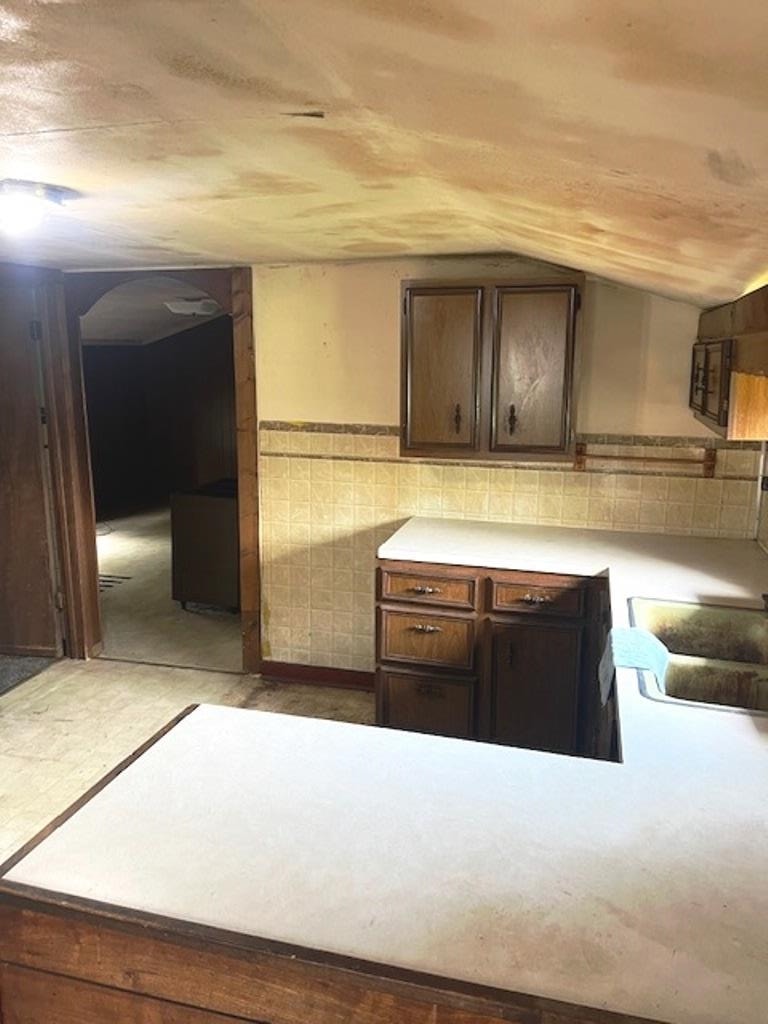 205 West Coral Street Lena, IL 61048 - Photo 3 of 16 Gallery Image 3
