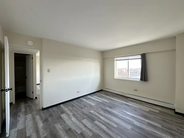 $1,650 | 1400 Chicago Avenue, Unit 401, Evanston, IL 60201