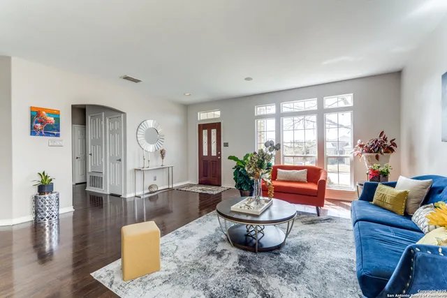 $469,000 | 1315 Tanager Court, San Antonio, TX 78260