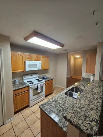 $1,795 | 14915 Tropical Wind Drive, San Antonio, TX 78233