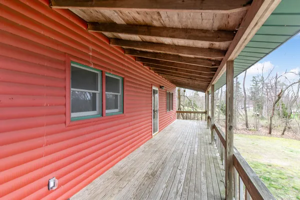 $269,900 | 67349 Crooked Creek Road, White Pigeon, MI 49099