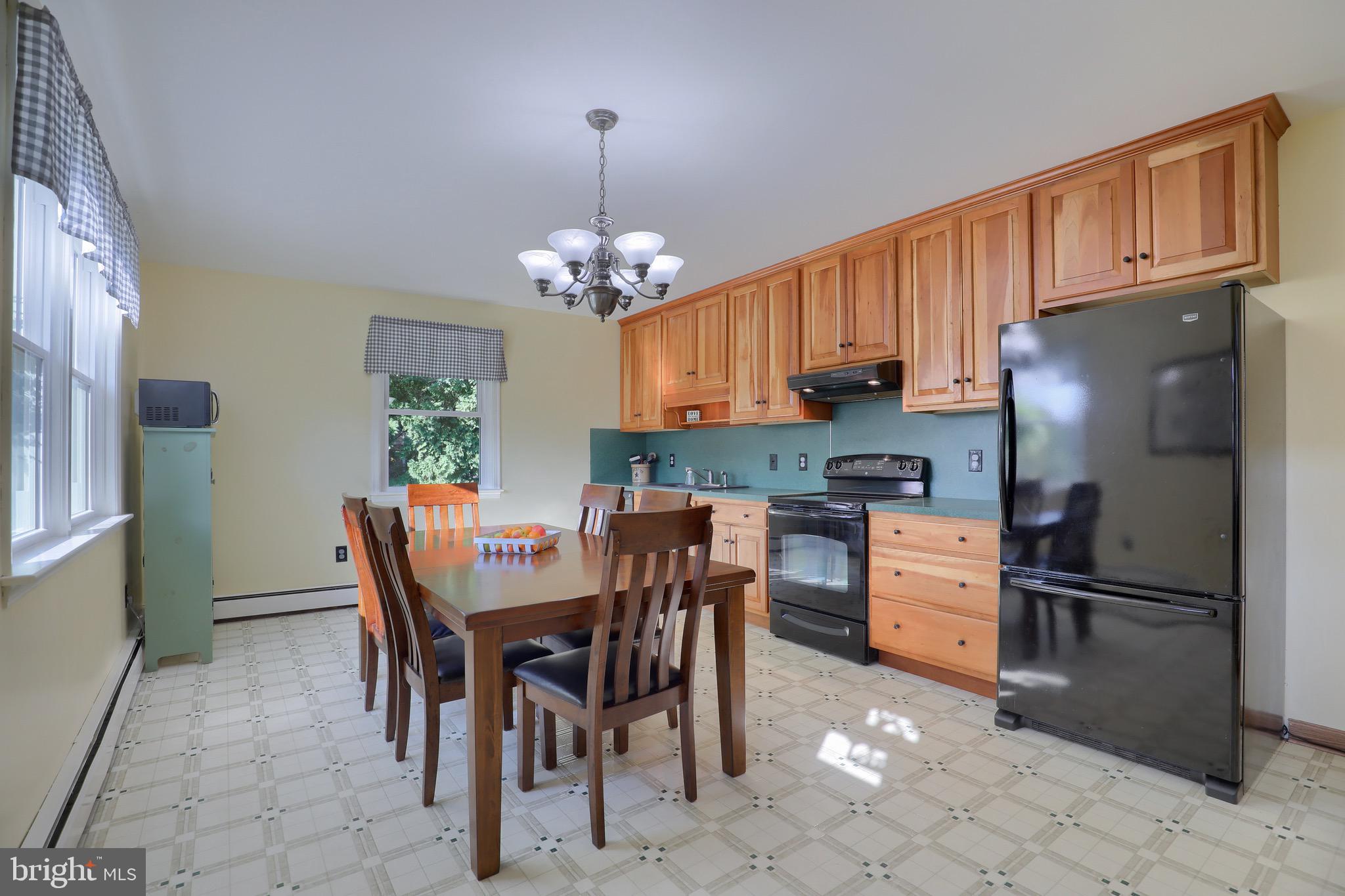 312 Ridge Avenue Ephrata, PA 17522 - Photo 11 of 35 Gallery Image 11