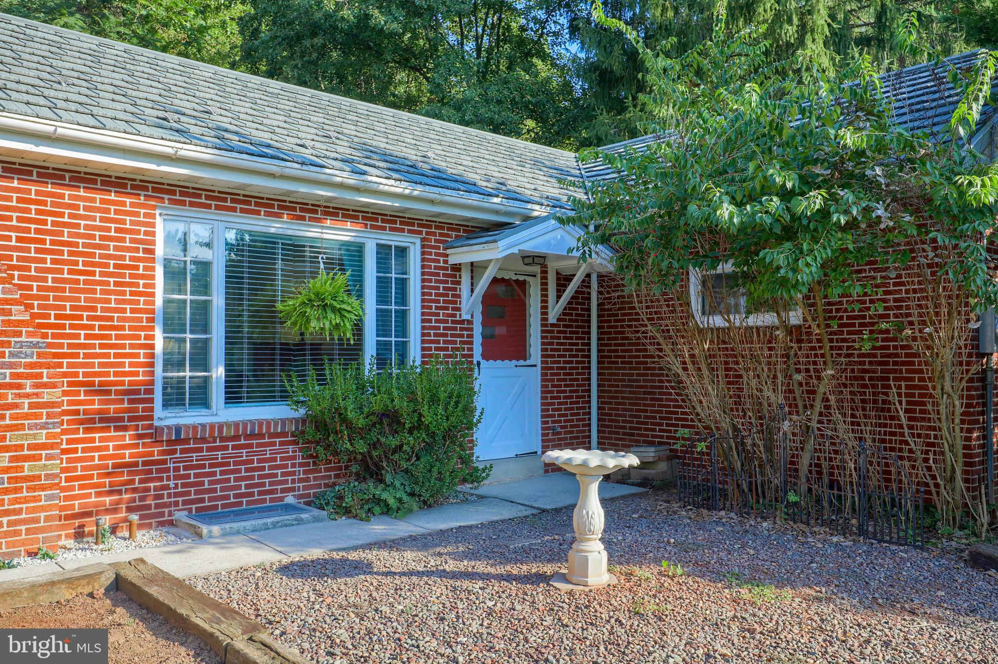 312 Ridge Avenue Ephrata, PA 17522 - Photo 7 of 35 Gallery Image 7