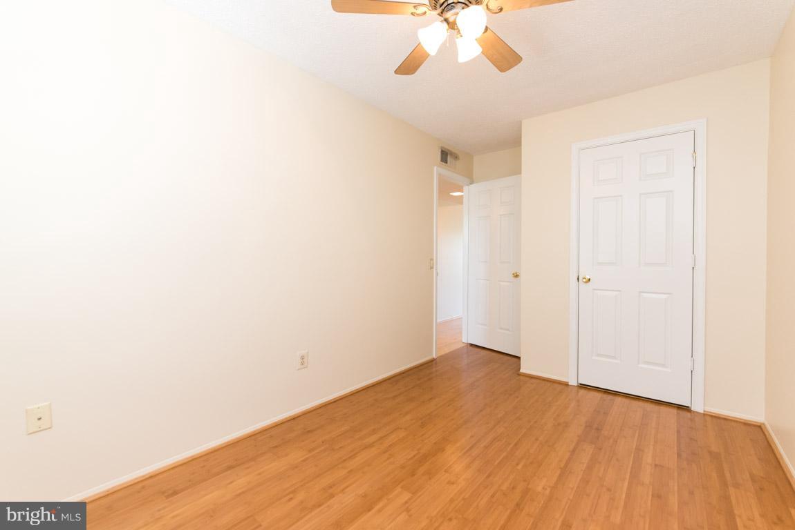 126 Fort Evans Road Southeast, Unit E Leesburg, VA 20175 - Photo 18 of 25 Bedroom