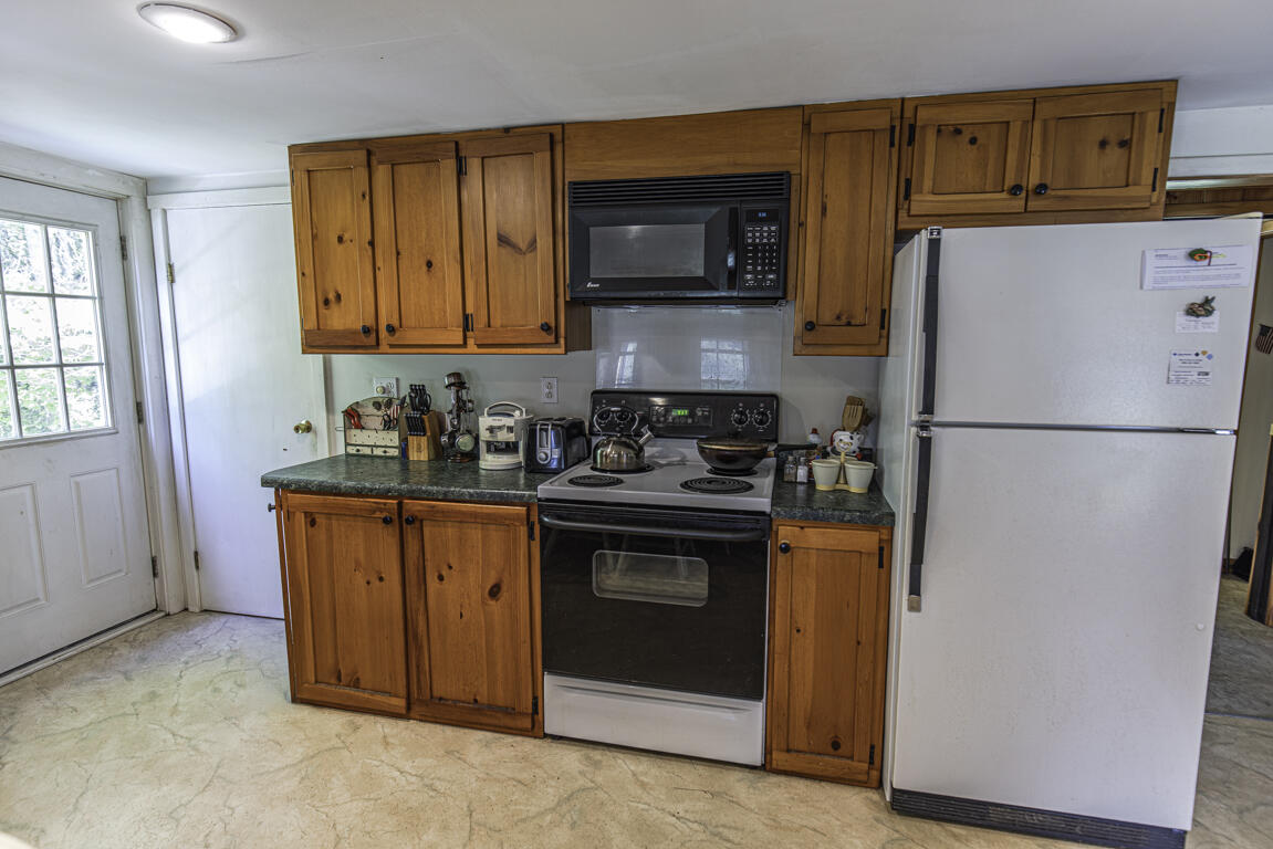 450 Station Road Bradford, ME 04410 - Photo 13 of 29 001k