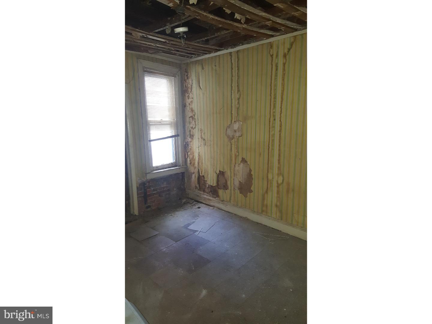 5435 Ridgewood Street Philadelphia, PA 19143 - Photo 8 of 12 Bedroom 2