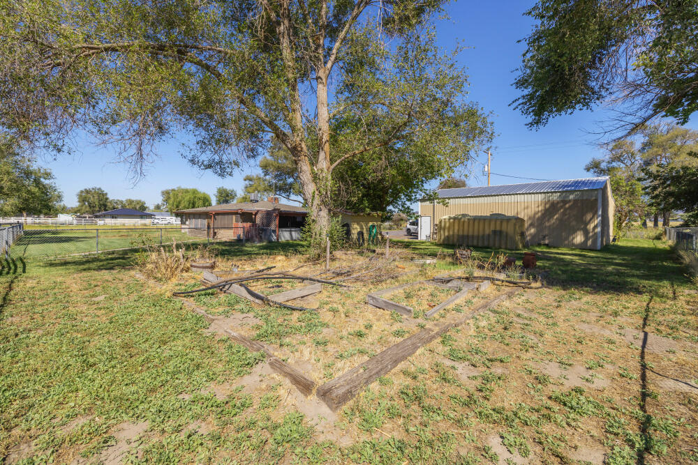 1460 Joe Wright Road Klamath Falls, OR 97603 - Photo 43 of 78 1460JoeWrightRd-17