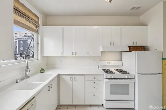 $990,000 | 2801 Octavia Street, Unit 3, San Francisco, CA 94123