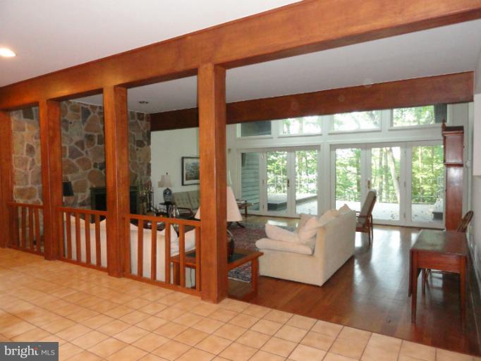 12391 Barrett Farm Road Worton, MD 21678 - Photo 13 of 22 Living Room