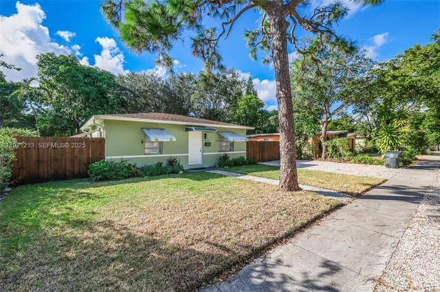 $2,150 | 13590 Northwest 5th Avenue, North Miami, FL 33168