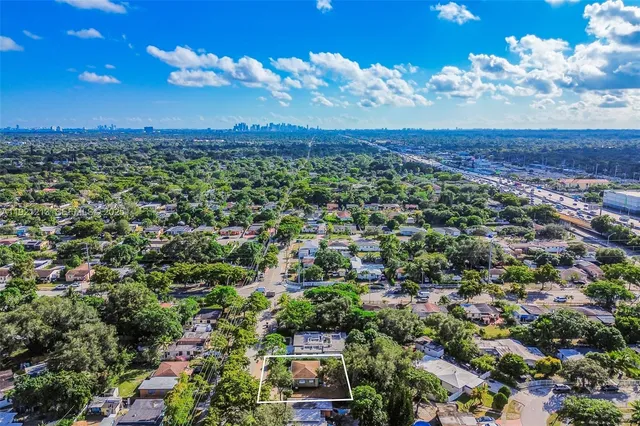 $2,150 | 13590 Northwest 5th Avenue, North Miami, FL 33168