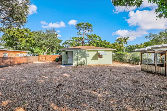 $2,150 | 13590 Northwest 5th Avenue, North Miami, FL 33168