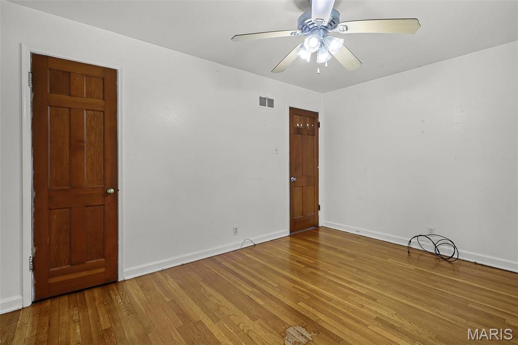 1041 Chambers Road St. Louis, MO 63137 - Photo 13 of 16