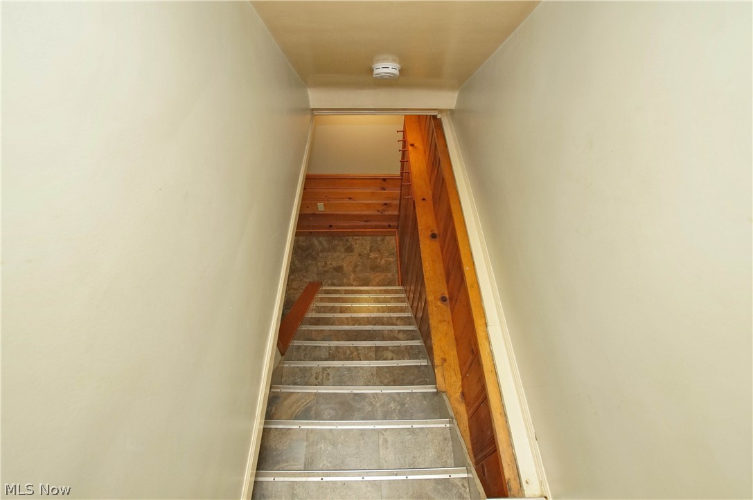 5606 Dorset Road Lyndhurst, OH 44124 - Photo 26 of 35