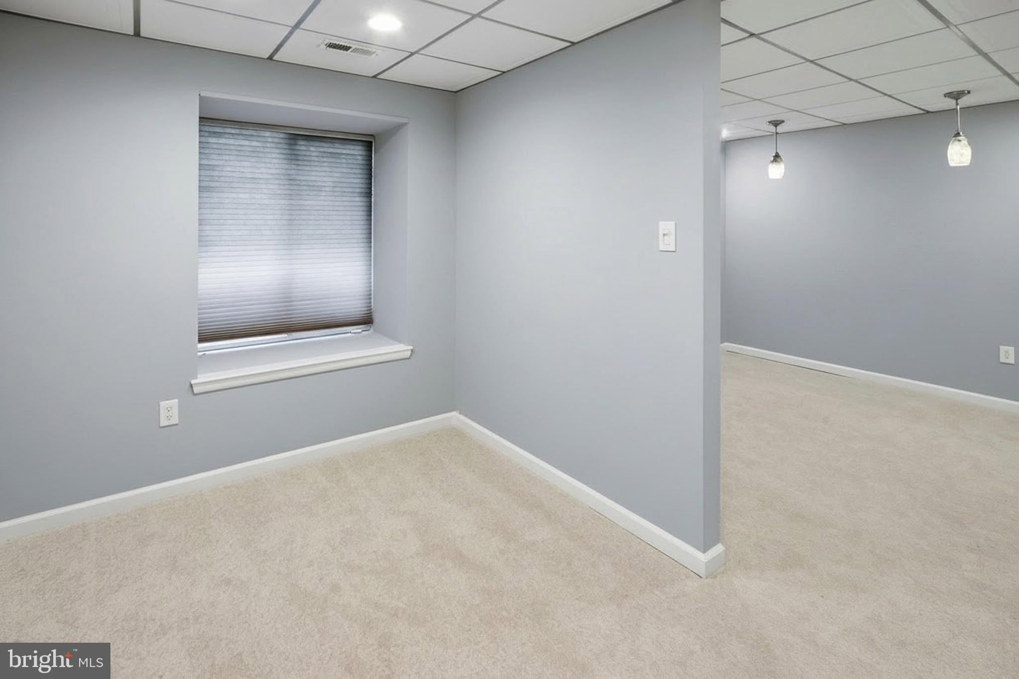 141 Chelsea Circle Clementon, NJ 08021 - Photo 12 of 17 Office