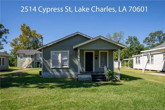 $649,000 | 702 Sycamore Street, Lake Charles, LA 70601
