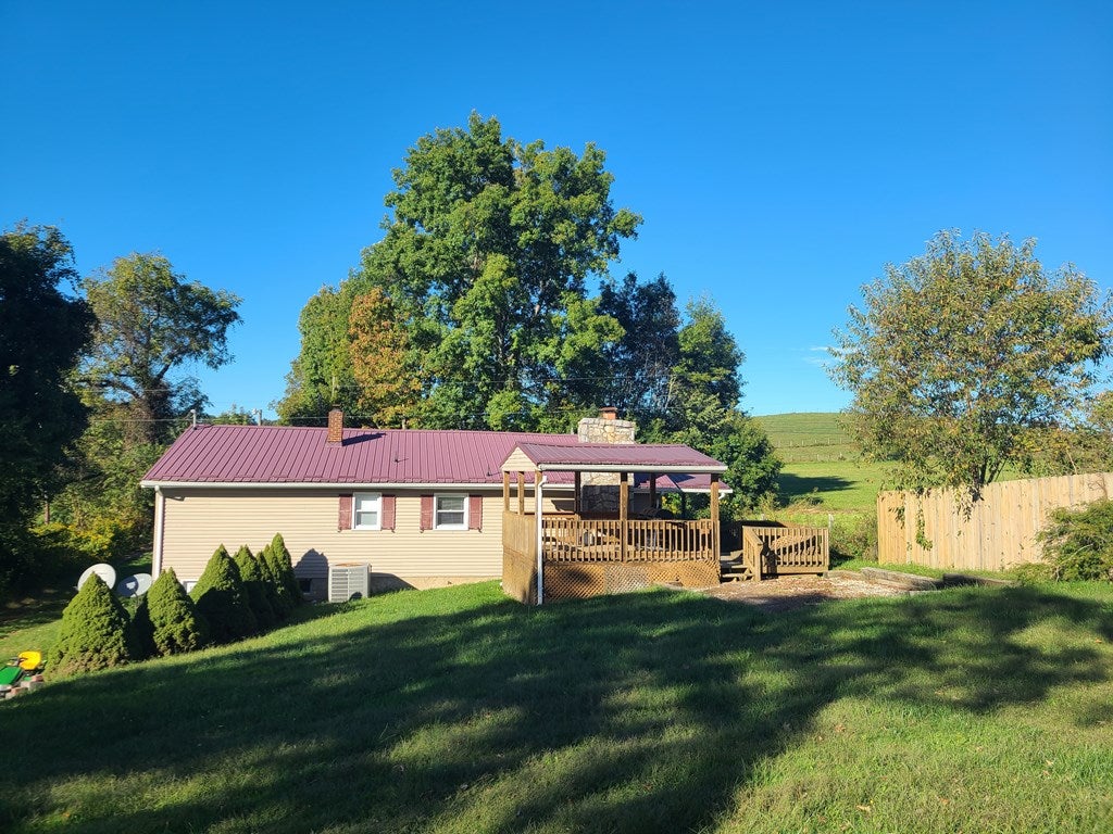 15540 Bishop Road Chilhowie, VA 24319 - Photo 21 of 25 Gallery Image 21
