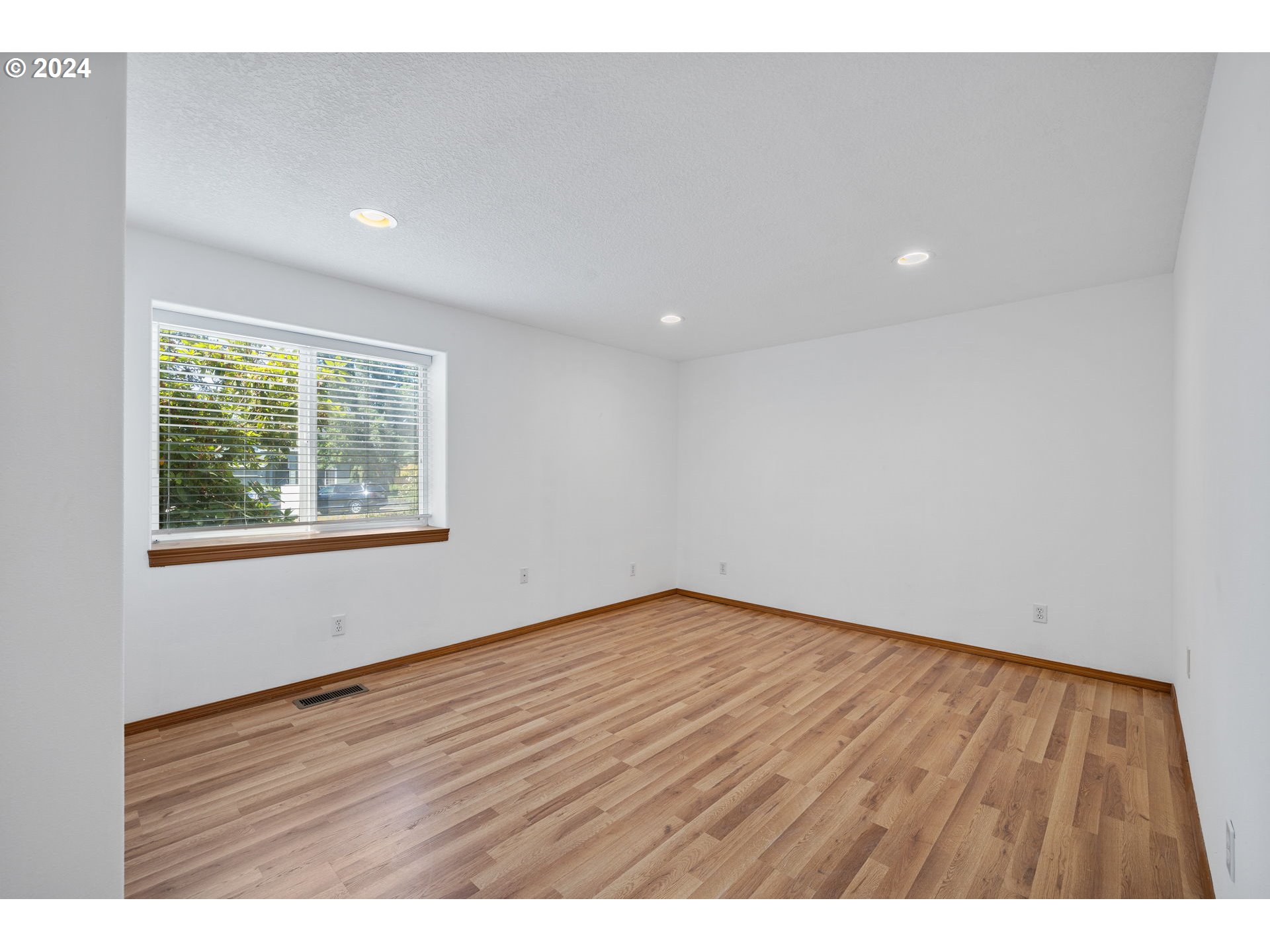 4806 R Drive Washougal, WA 98671 - Photo 29 of 38 Gallery Image 29