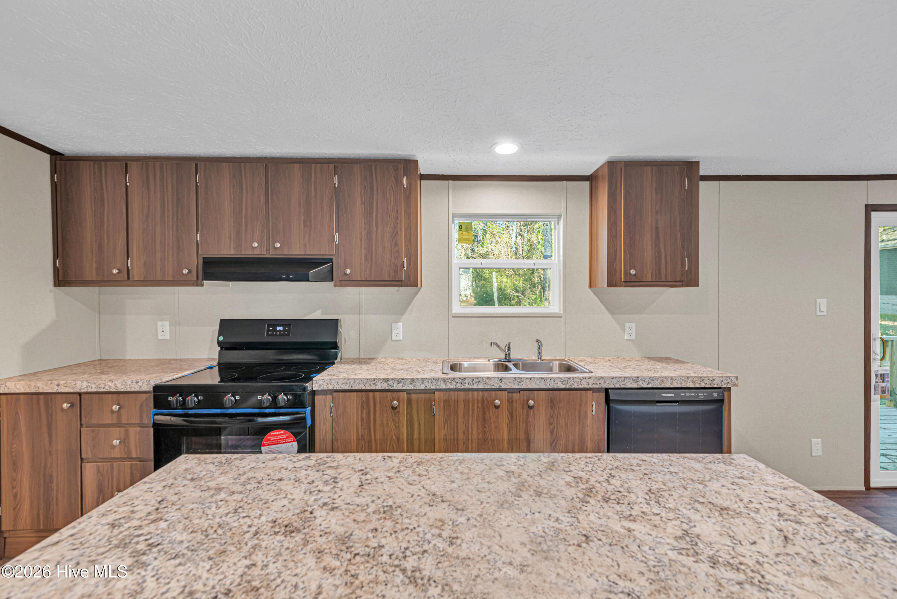 724 Gurganus Road Maple Hill, NC 28454 - Photo 3 of 34 DSC_9082