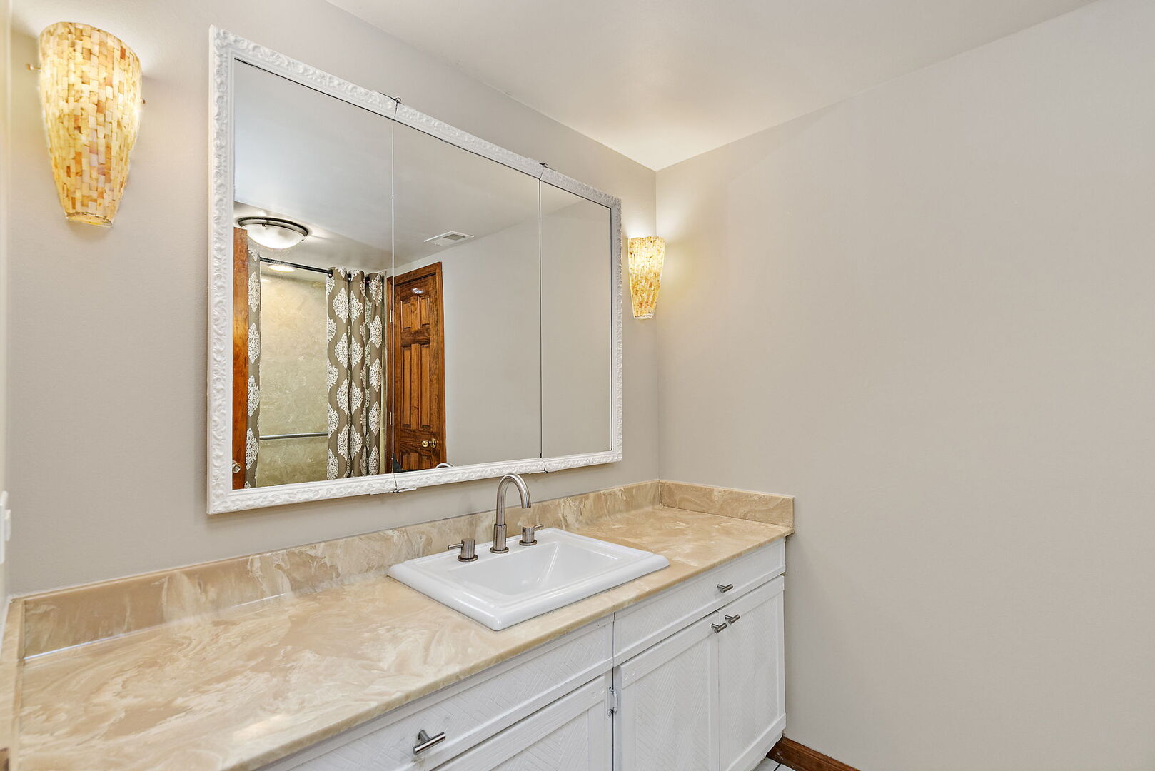 1133 Thatcher Lane Addison, IL 60101 - Photo 21 of 36