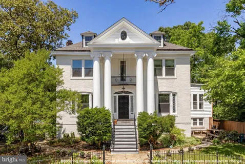 $2,825,000 | 3446 Oakwood Terrace Northwest, Washington, DC 20010