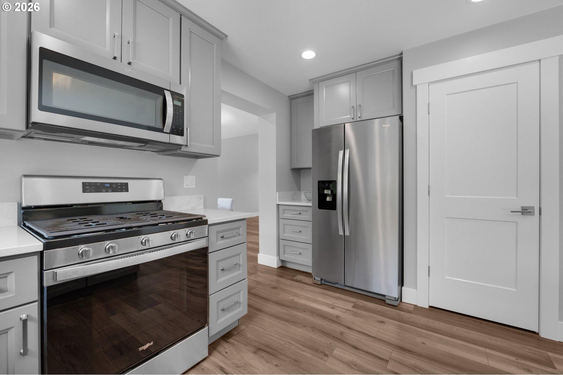 35681 Bella Rdg Loop Astoria, OR 97103 - Photo 12 of 35 Gallery Image 12