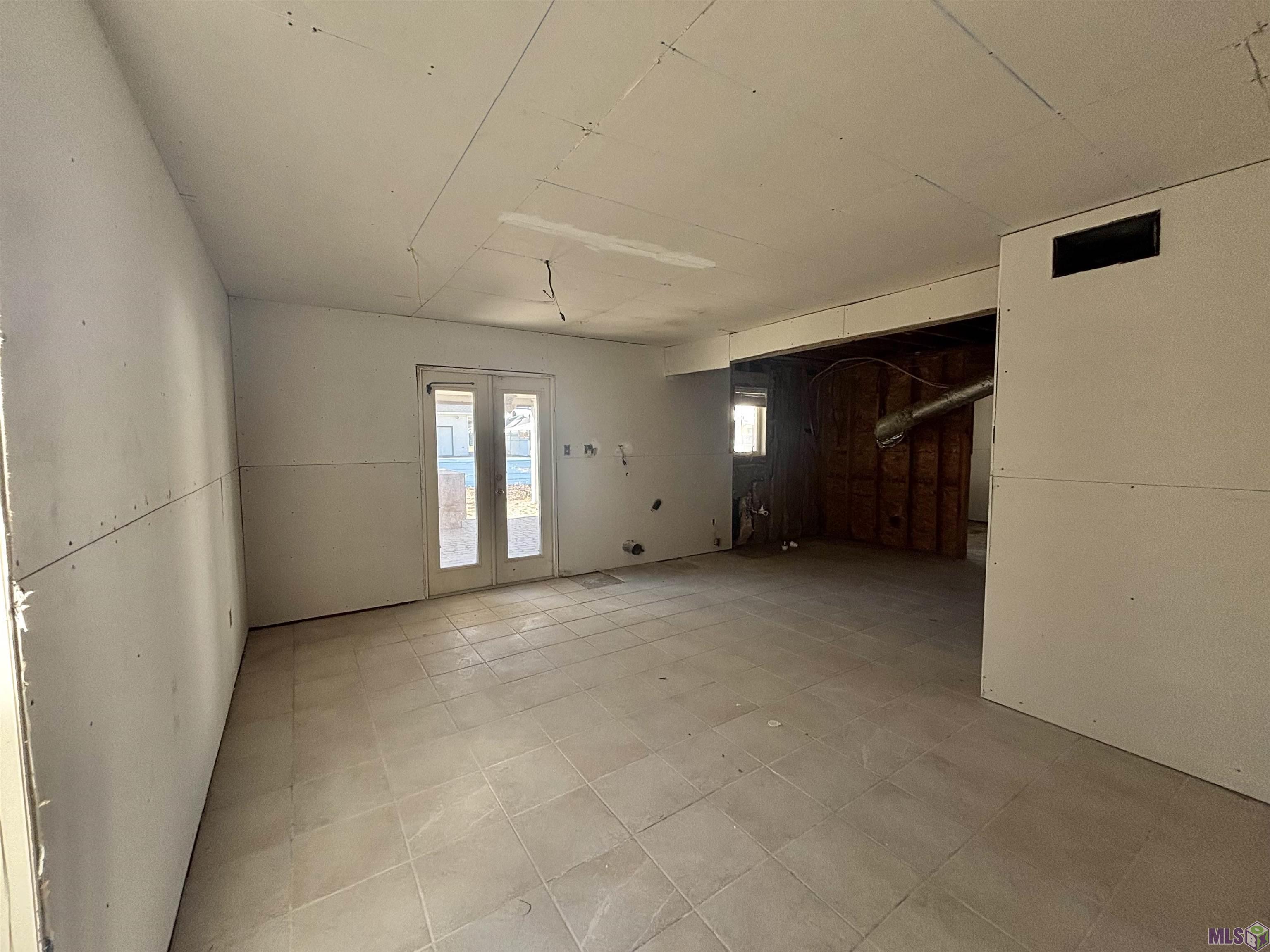 225 East 29th Street Cut Off, LA 70345 - Photo 12 of 29