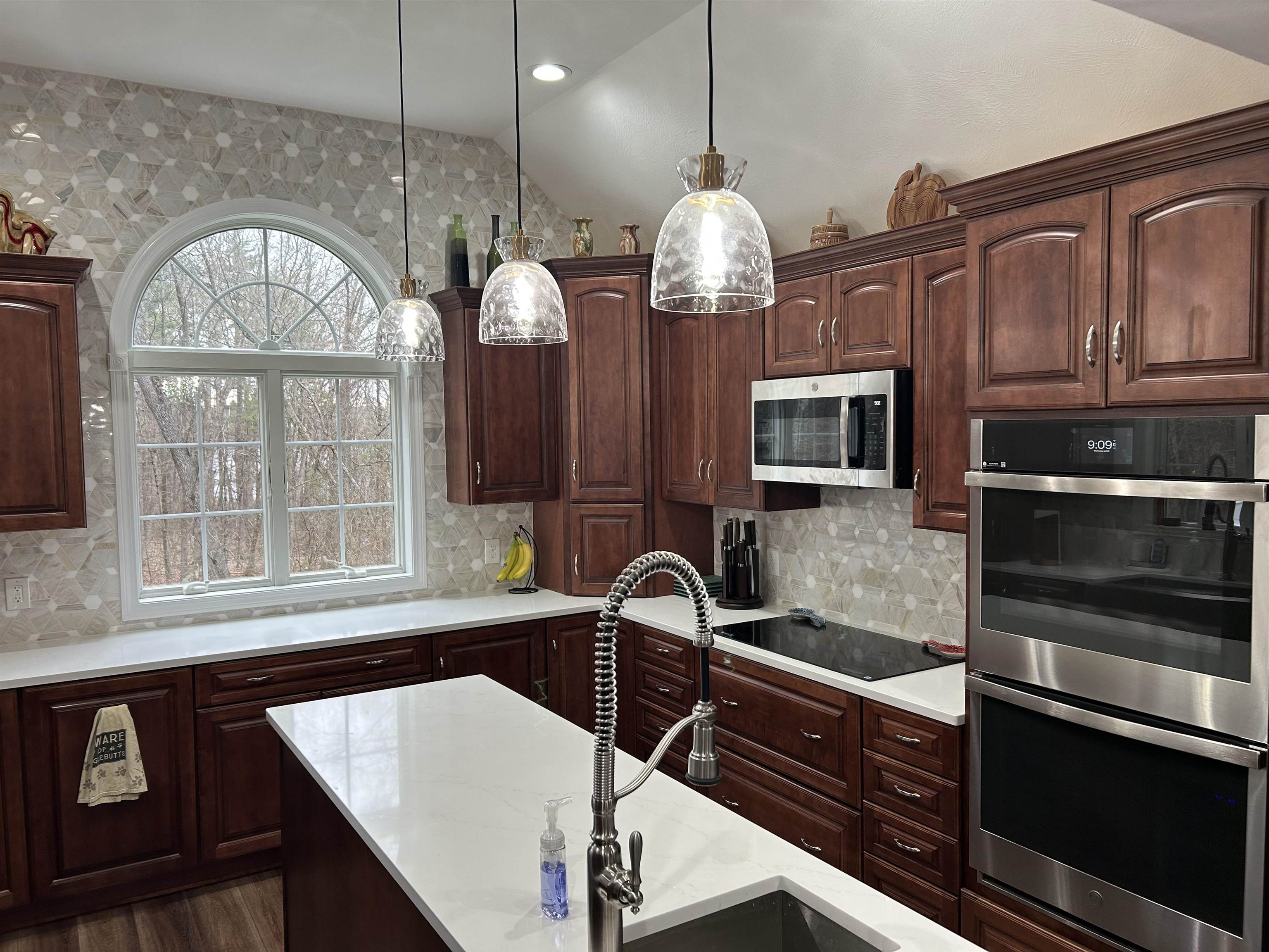 13 Johnson Street Windham, NH 03087 - Photo 5 of 12