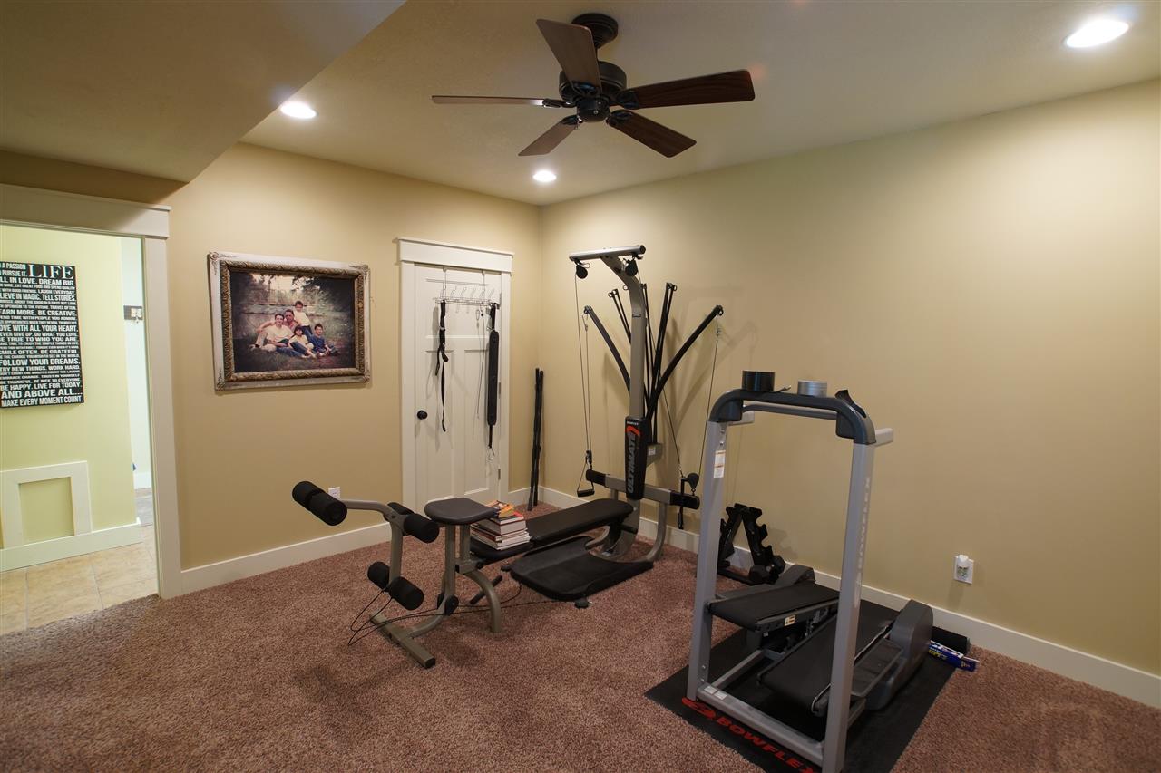 921 South Zimmer Road Warsaw, IN 46580 - Photo 23 of 29 Gallery Image 23