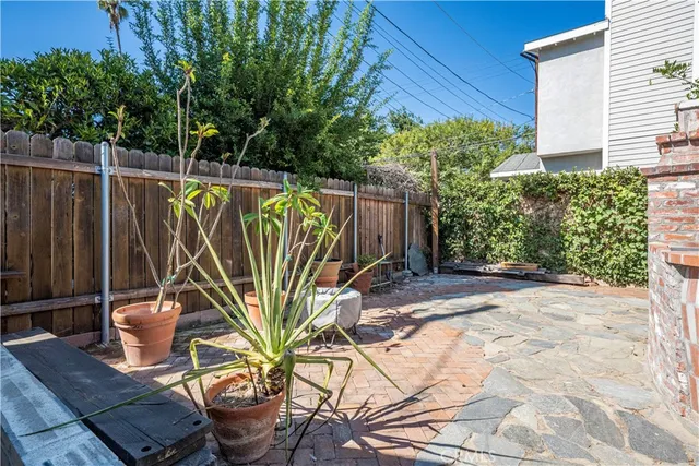 $900,000 | 2325 White Street, Pasadena, CA 91107