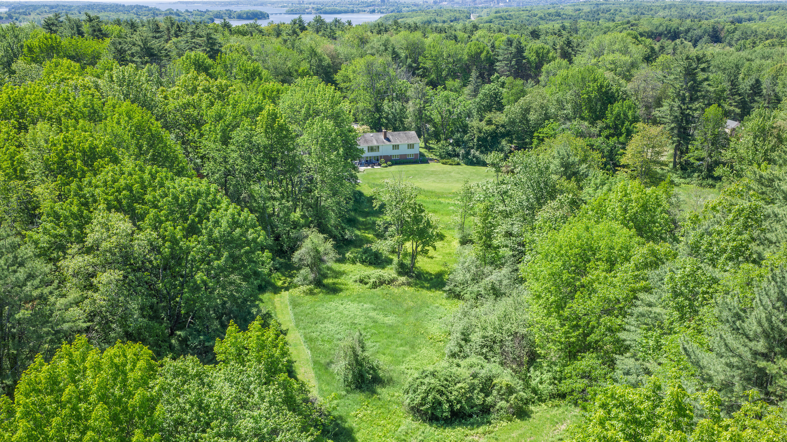 69 Falmouth Road Falmouth, ME 04105 - Photo 45 of 46 47