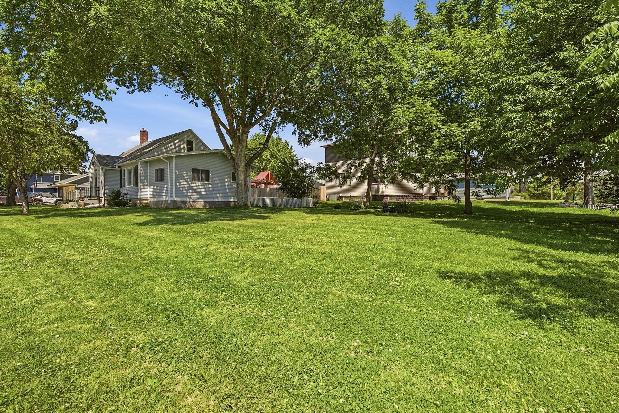 717 Forest Street Kenyon, MN 55946 - Photo 4 of 26