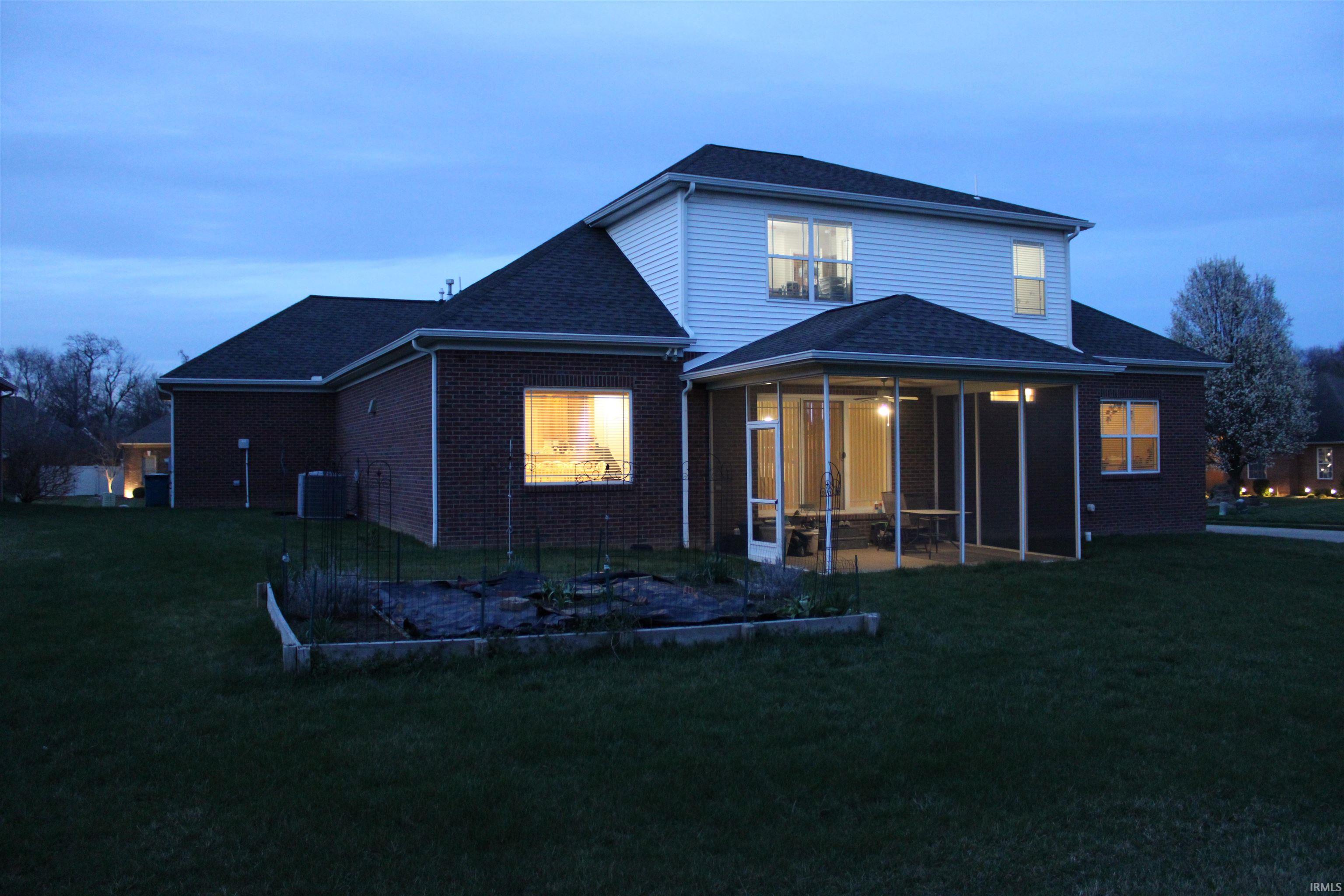 4208 Huntington Ridge Circle Newburgh, IN 47630 - Photo 27 of 36 Gallery Image 27