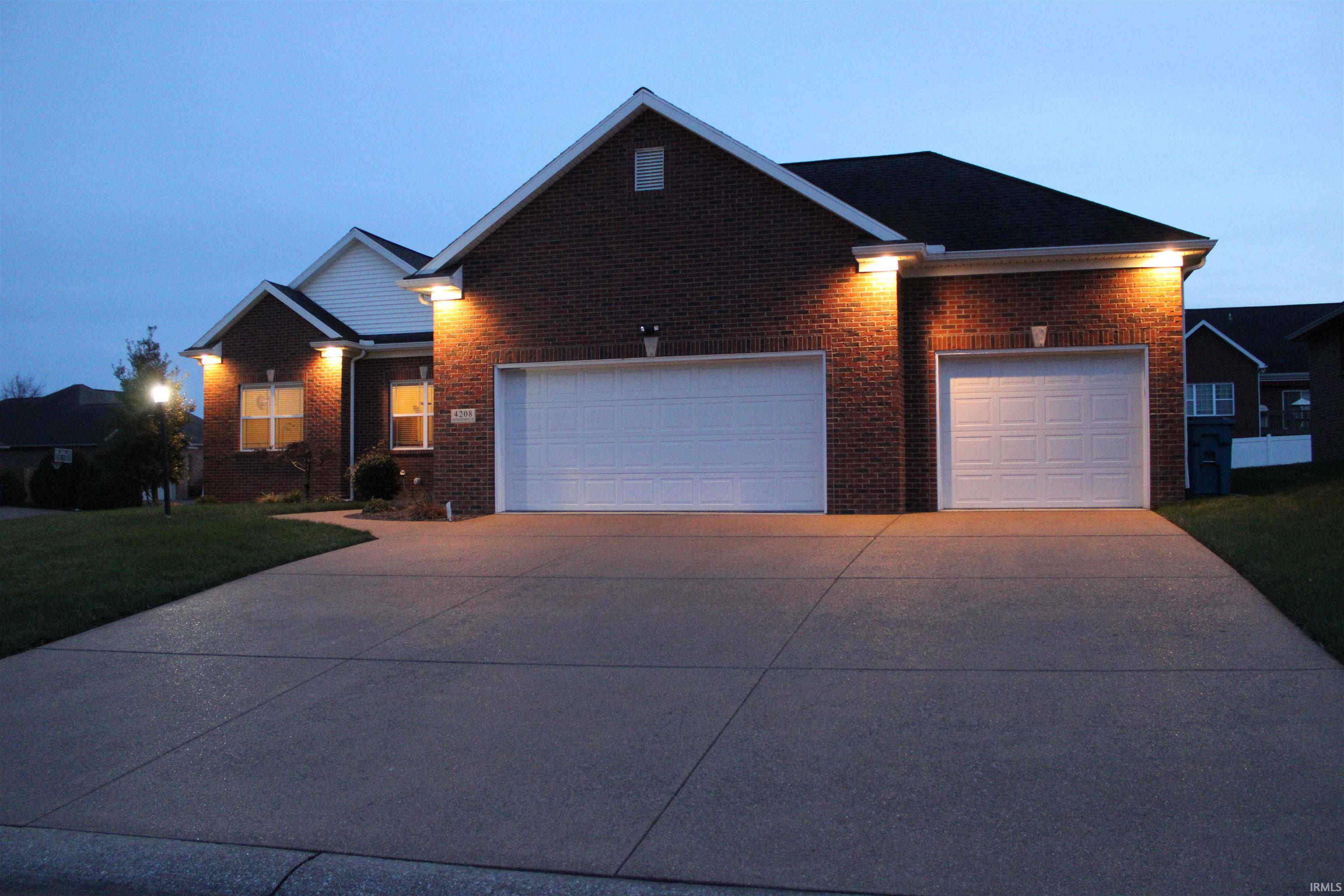 4208 Huntington Ridge Circle Newburgh, IN 47630 - Photo 28 of 36 Gallery Image 28