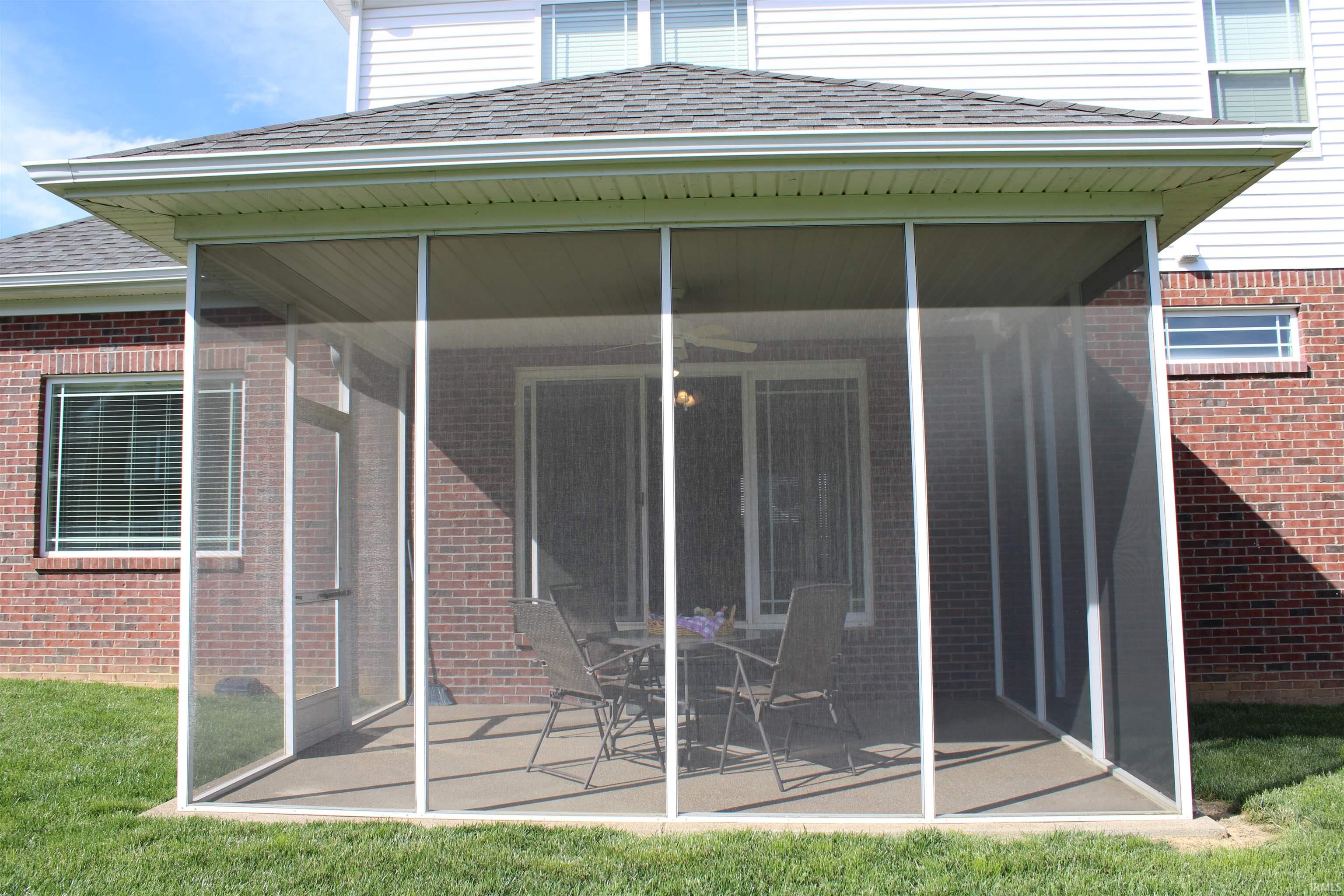 4208 Huntington Ridge Circle Newburgh, IN 47630 - Photo 36 of 36 Gallery Image 36
